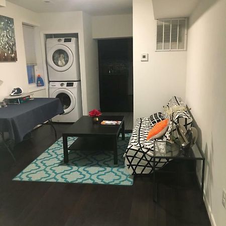 Apartamento Cozy Rowhouse Next Jhh Baltimore Exterior foto